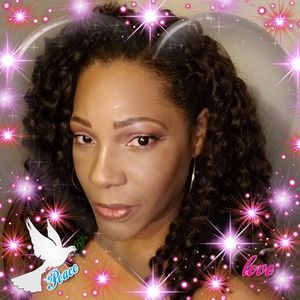 Meet your Posher, Raquel